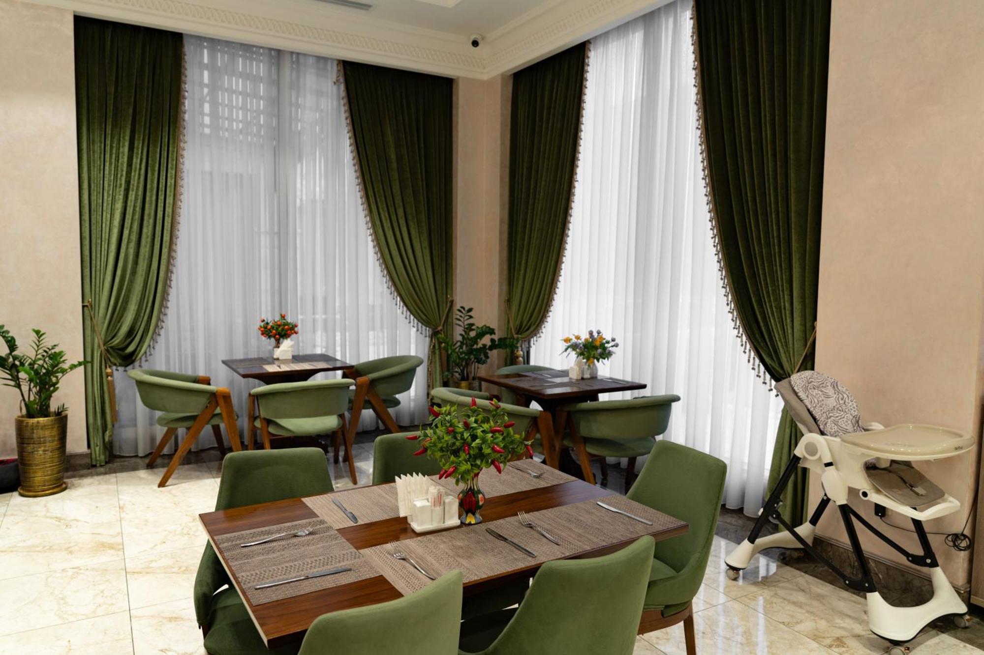 Al Anvar Halal Hotel By Hotelpro Group Taškent Exteriér fotografie